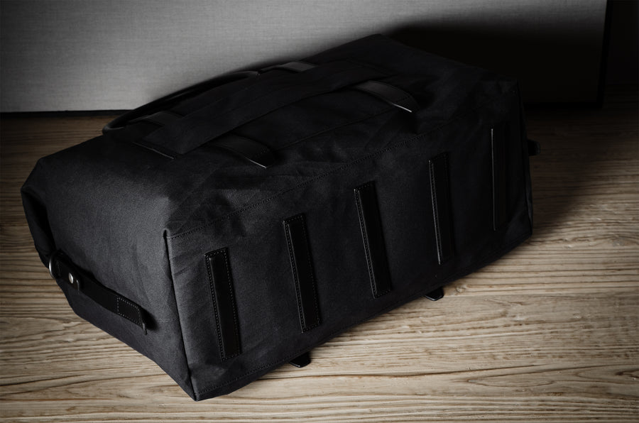 Touring Duffel Bag . Charcoal