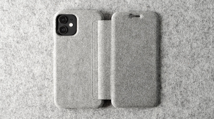 Fuzzy iPhone SE/11 Pro Closed Case . Alcantara