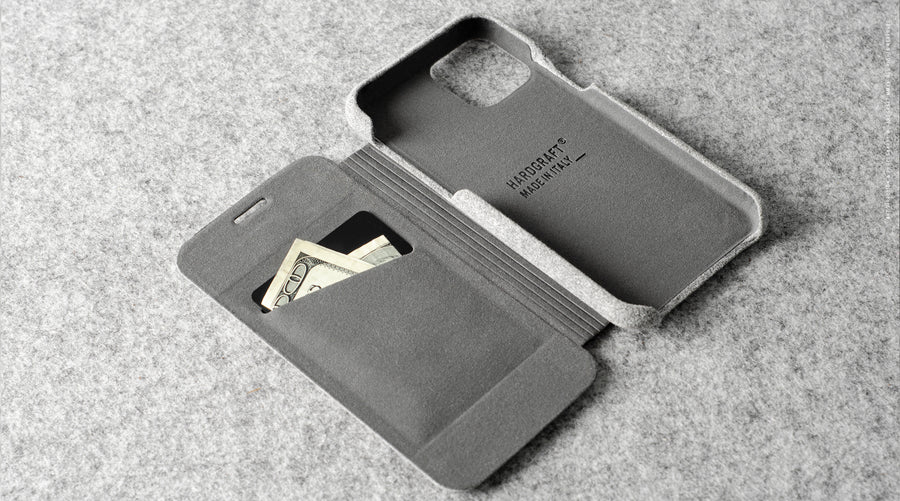 Fuzzy iPhone SE/11 Pro Closed Case . Alcantara