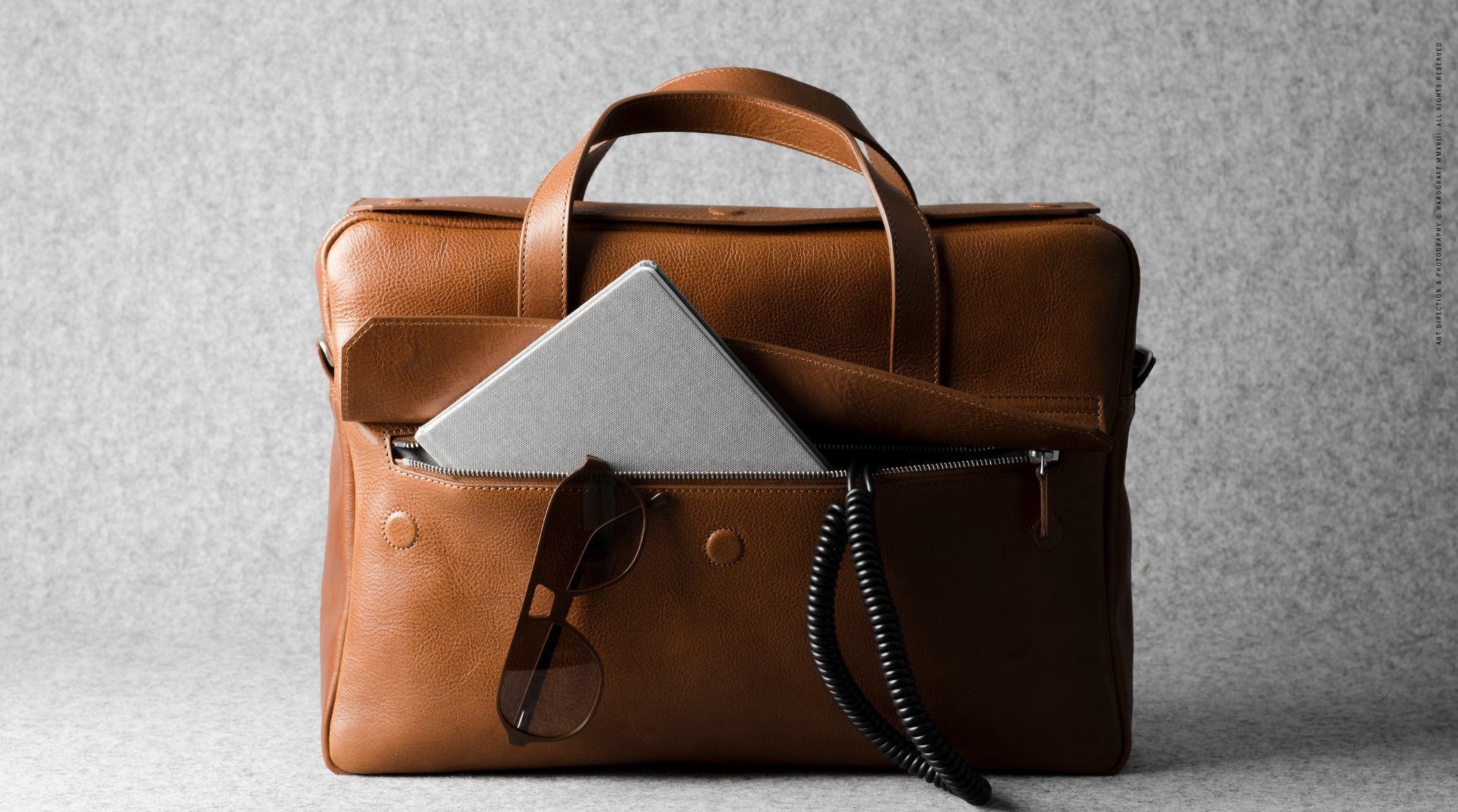 Long Haul Briefcase . Classic hardgraft