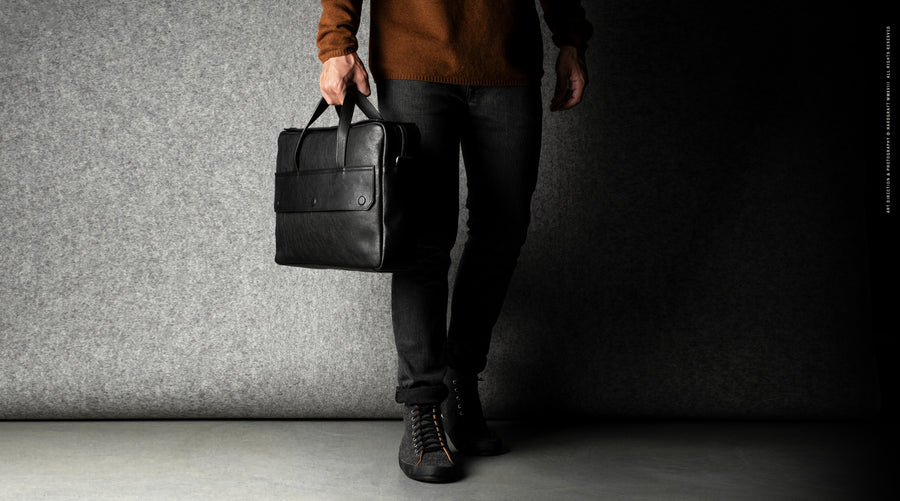 Long Haul Briefcase . Coal – hardgraft