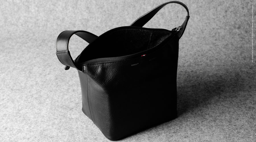 Frame clearance belt bag