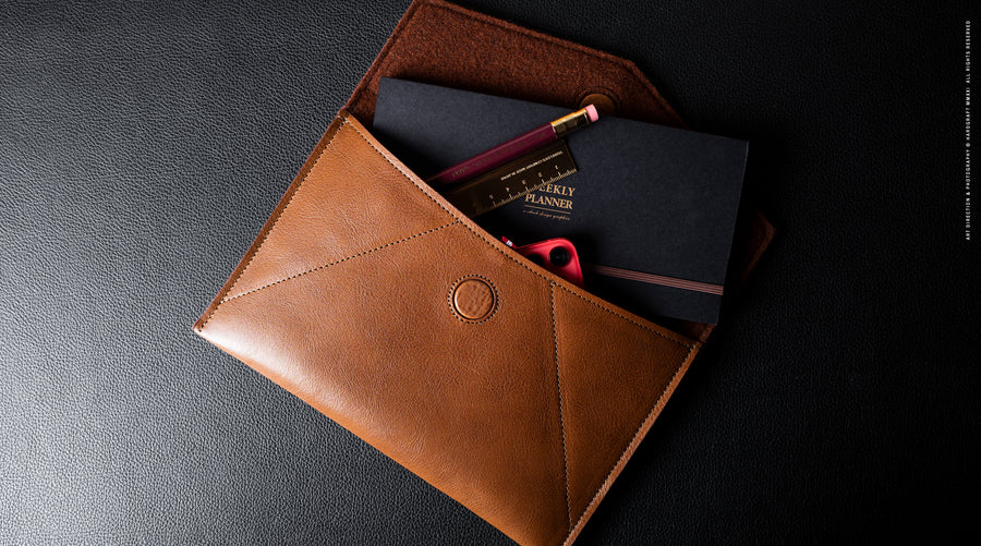Leather Envelope Small . Classic