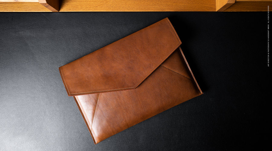 Leather Envelope Large . Classic