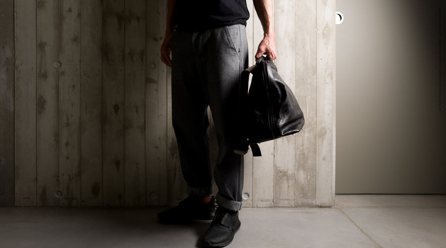 Offhand Shoulder Bag . Coal