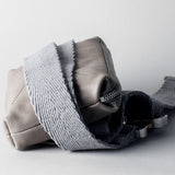One Pack . Off Grey