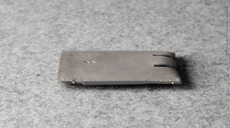 Push Card Case . Off Grey