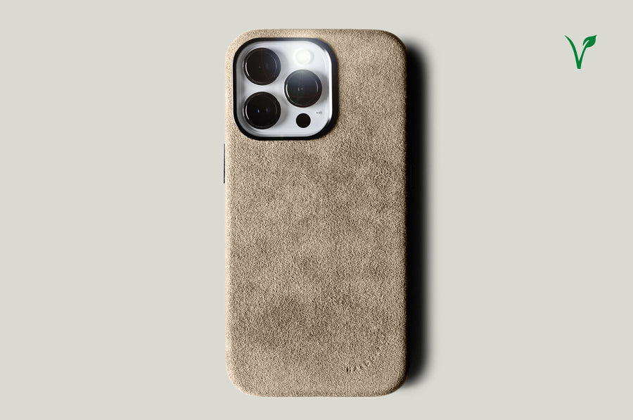Fuzzy iPhone 14 Pro/Pro Max Cover . Sawdust