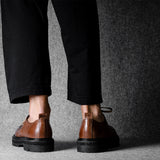 Alpine Derby-Schuhe. Kastanie