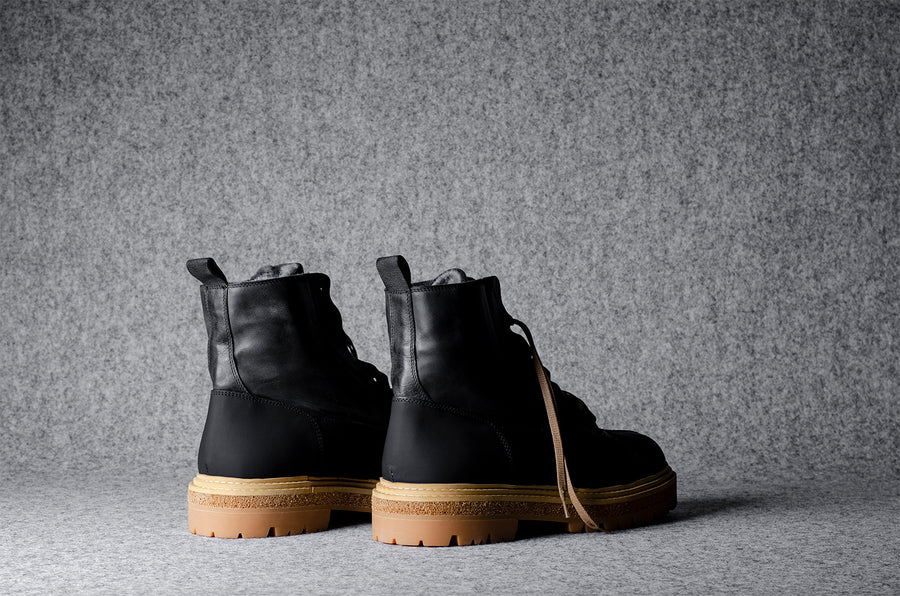 Black and gray duck boots on sale