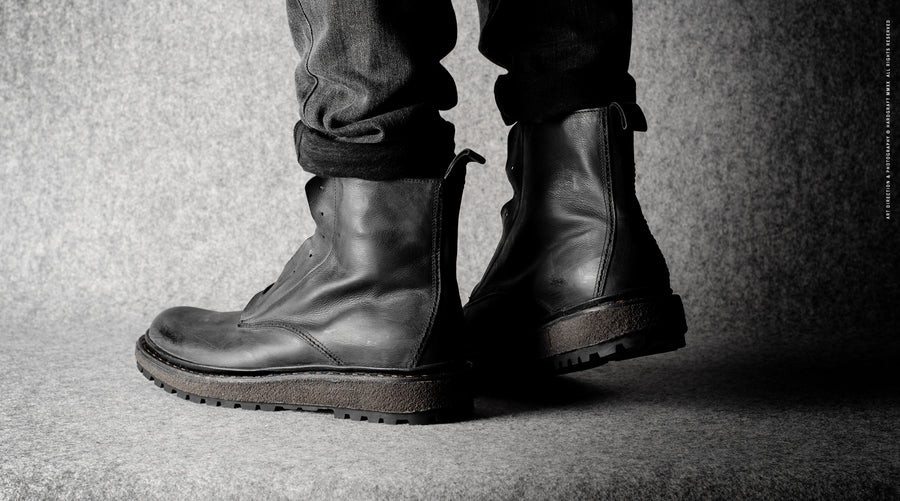 Big Boots . Dusty Black – hardgraft