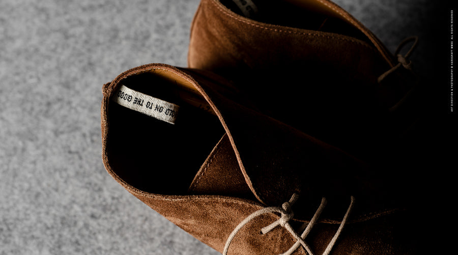 Chukka Boots . Chestnut Suede