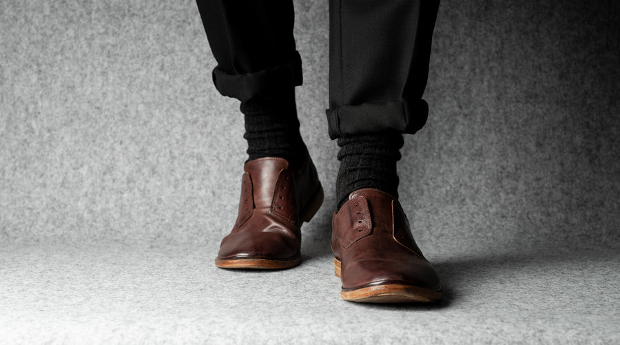 Open Derby Shoes . Chestnut Brown