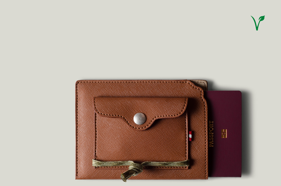 Escape Travel Wallet. Vegan