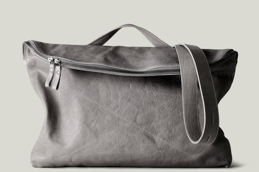 Laidback Messenger . Off Grey