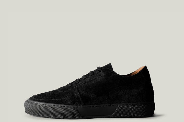 Low Top Sneaker Black Suede