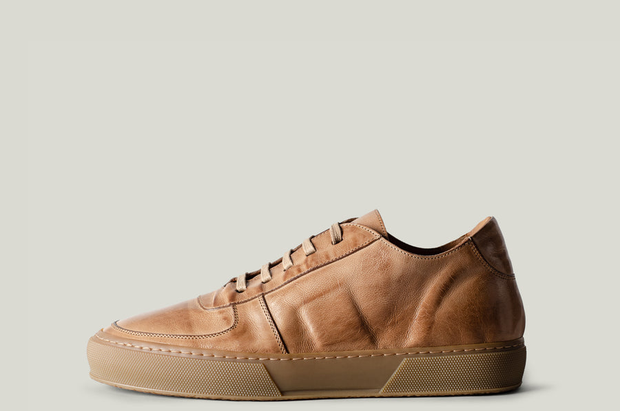 Low Top Sneaker Sand Leather