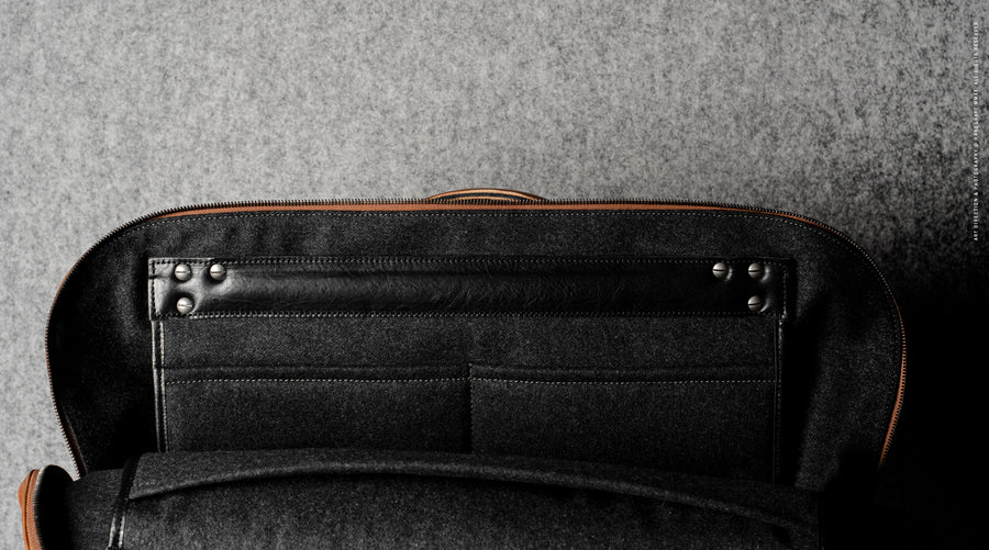 Ad-Lib Shoulder Bag . Classic – hardgraft