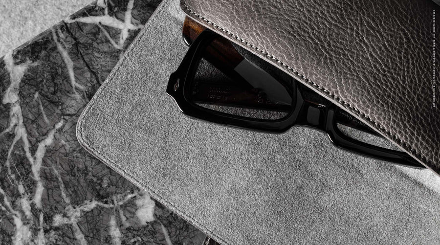 Pillow Eyewear Case . Off-Grey