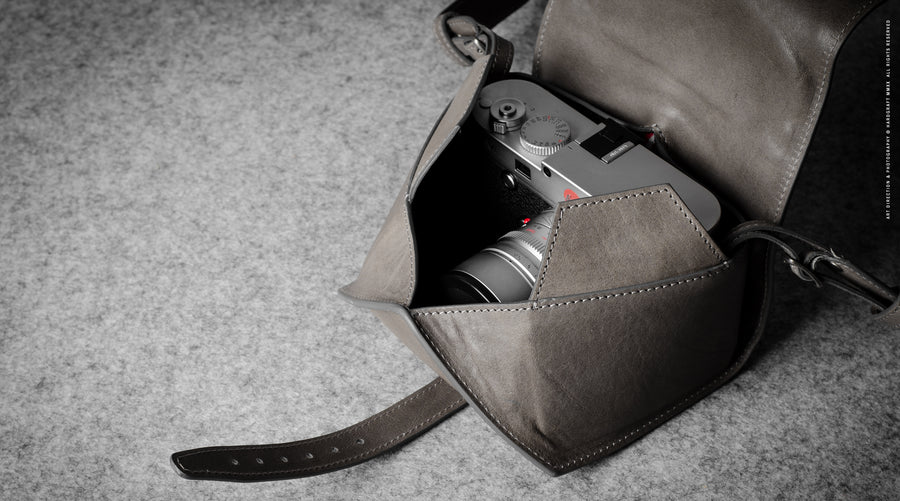 Pop Up Camera Case . Off Grey