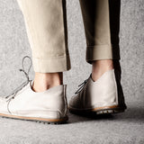 Pure Sneakers . Dirty White