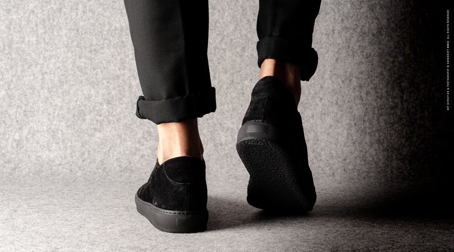 Black suede sneakers mens online