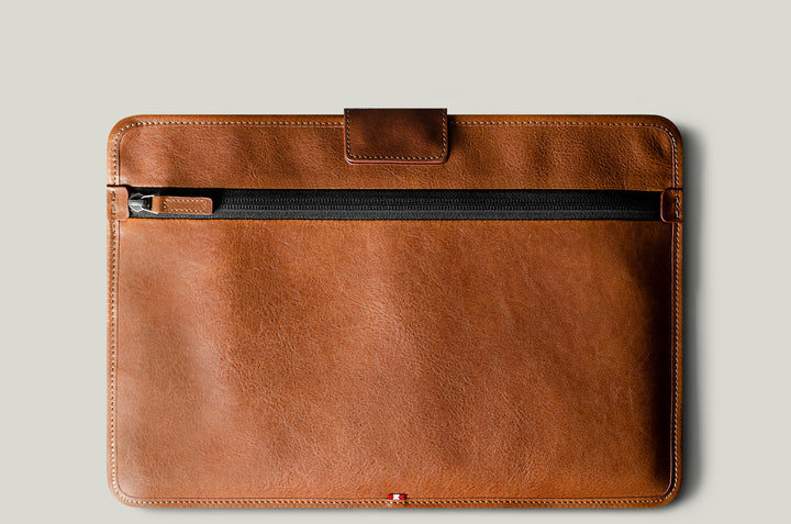 brown leather macbook sleeve