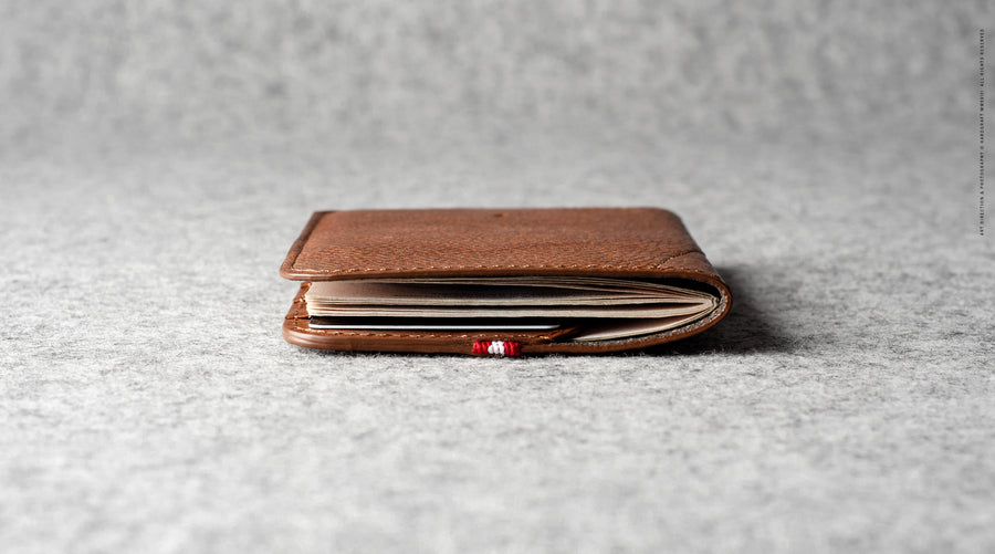 Escape Travel Wallet . Classic – hardgraft