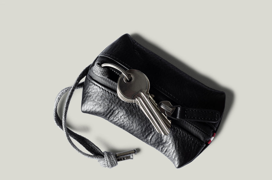 Key Pouch, Classic, Leather, Black. Porsche Centre Doncaster Shop